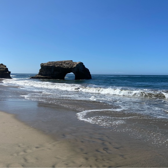 Meet your Posher, Drew - Picture 4 of 10